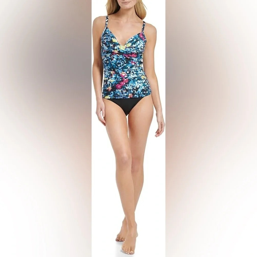 Calvin Klein Women's Standard Tankini Swimsuit